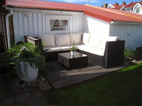 Accommodation for 2 in the center city of Lysekil